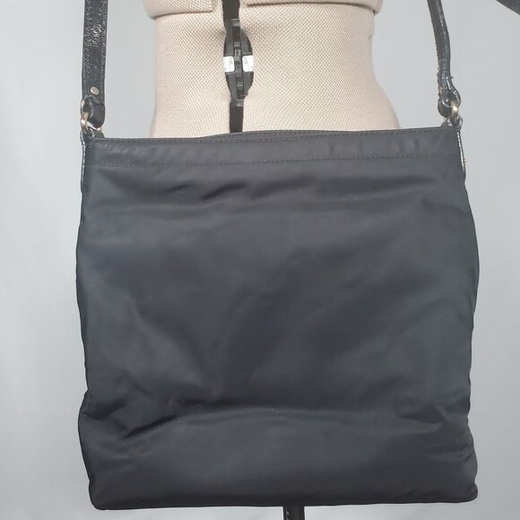 Kate Spade Women’s Crossbody Bag Black Nylon Gold Hardware Medium Shoulder Bag - Picture 4 of 15